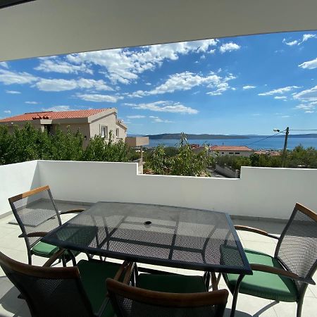Ferienwohnung Apartman Mila Kaštela Exterior foto